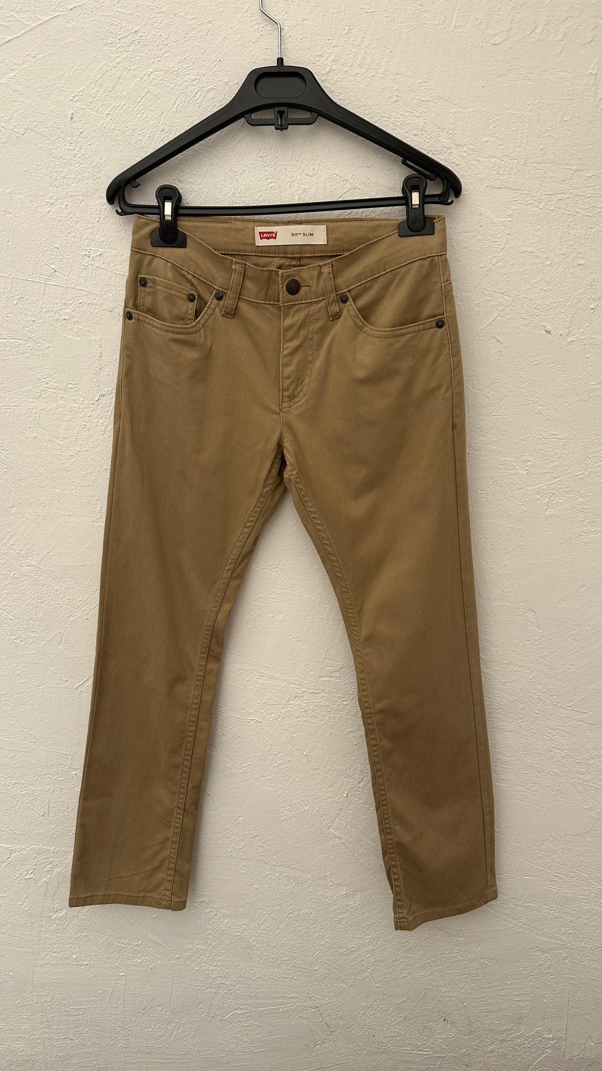 Pantalon Levis Color Kaki