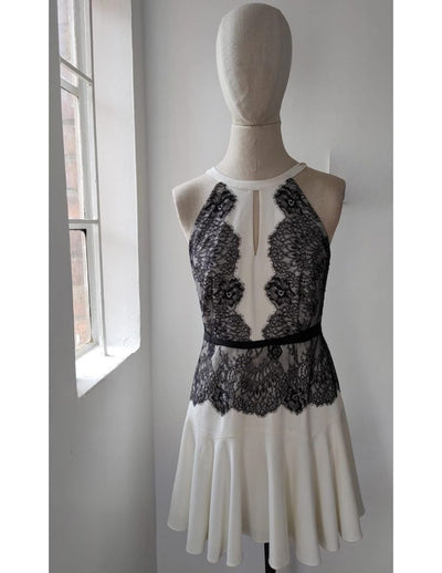 Vestido Bcbg Color Blanco Y Negro