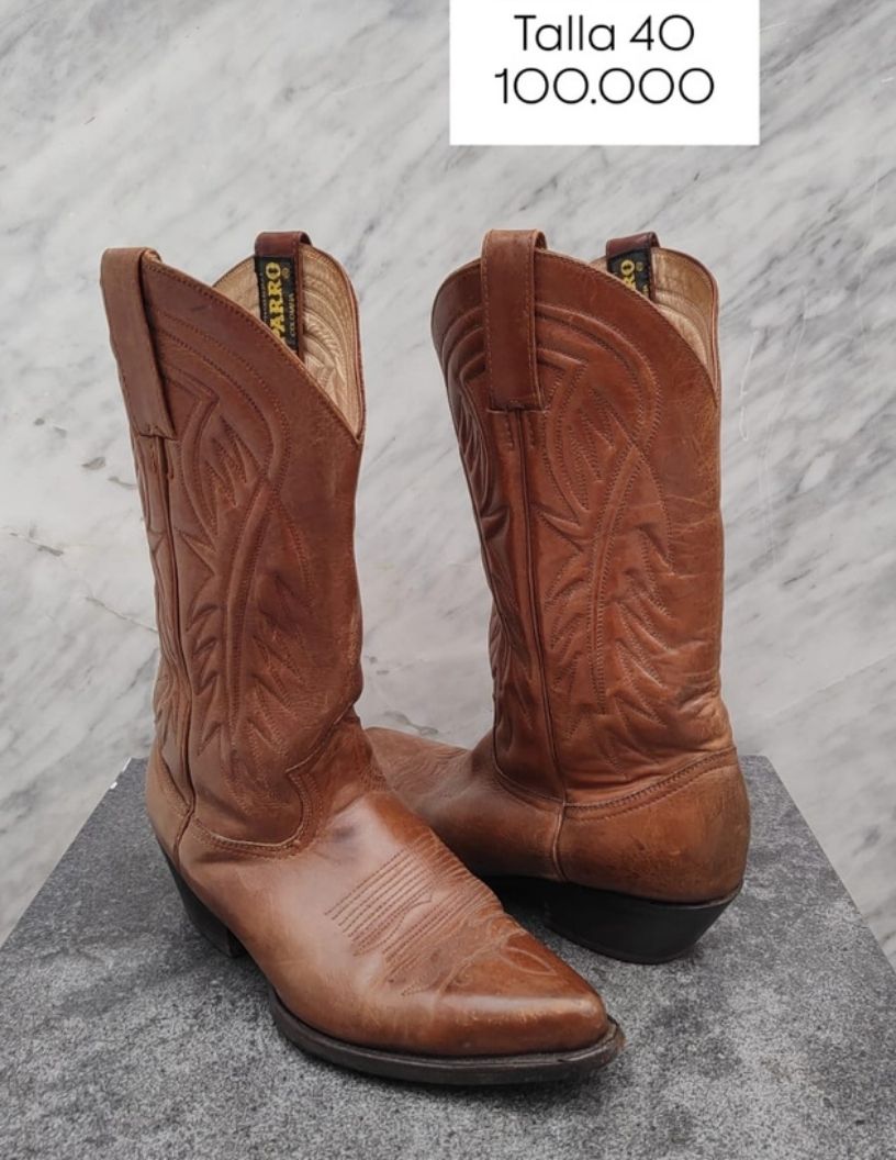 Botas Chaparro Color Cafe