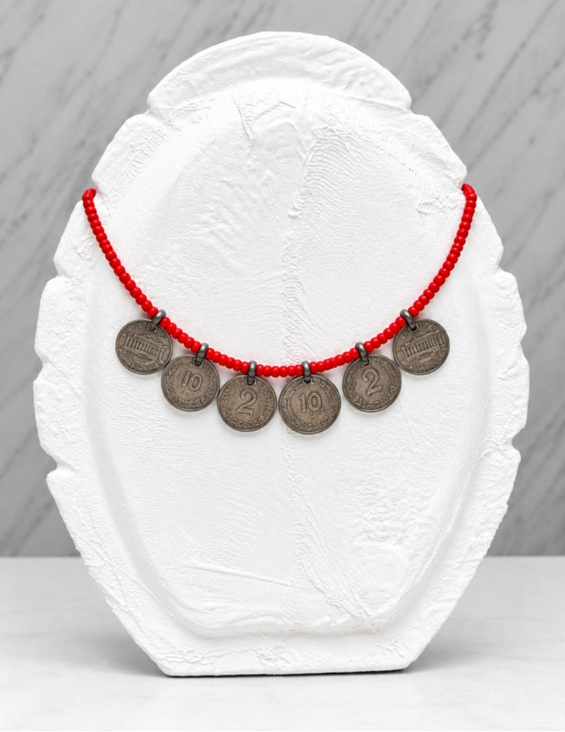 COLLAR AD