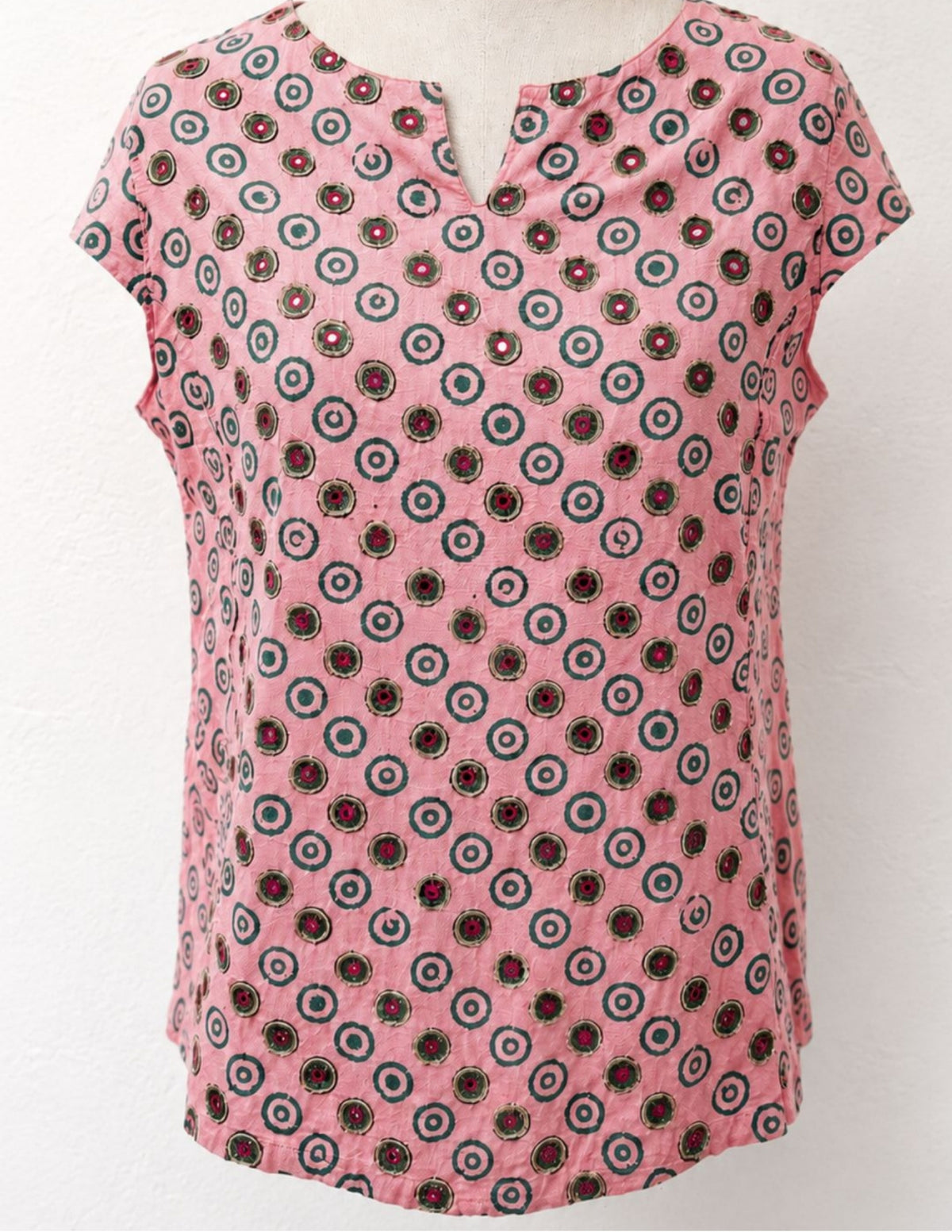 Blusa Na Color Rosado Circulos Verdes