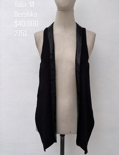 Chaleco Bershka Color Negro