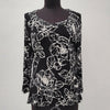 Blusa Soutland Color Negro Flores Blancas