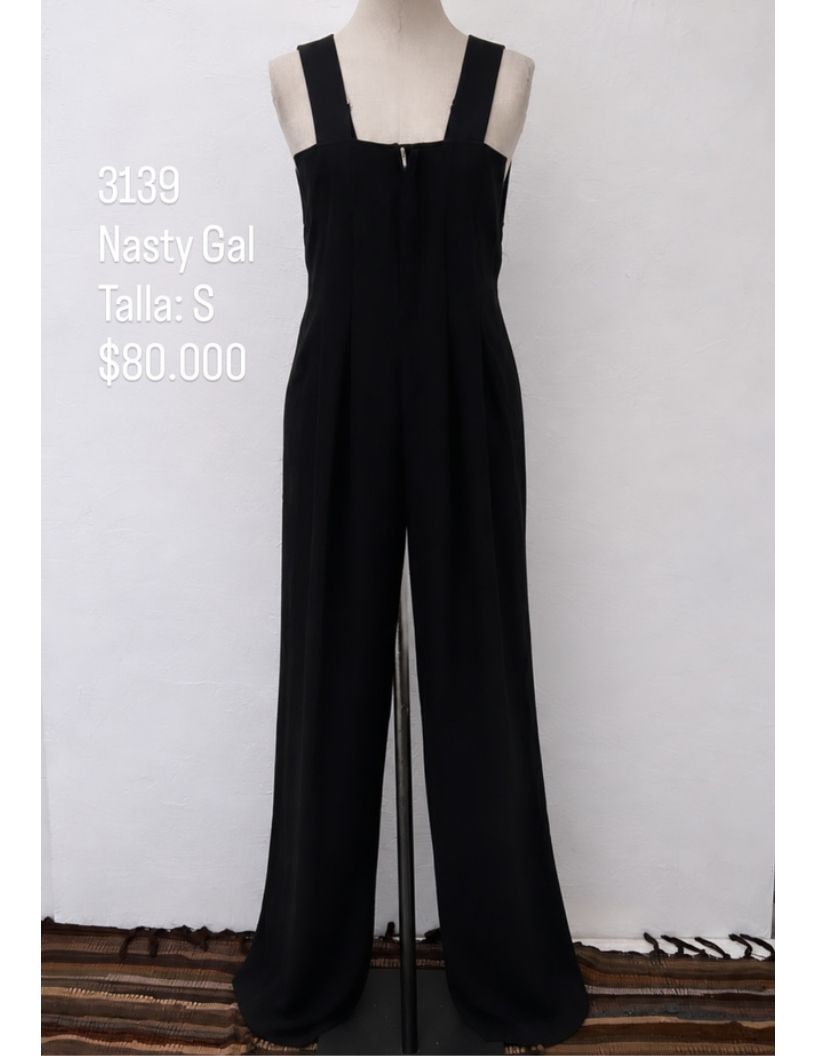 Enterizo Nasty Gal Color Negro