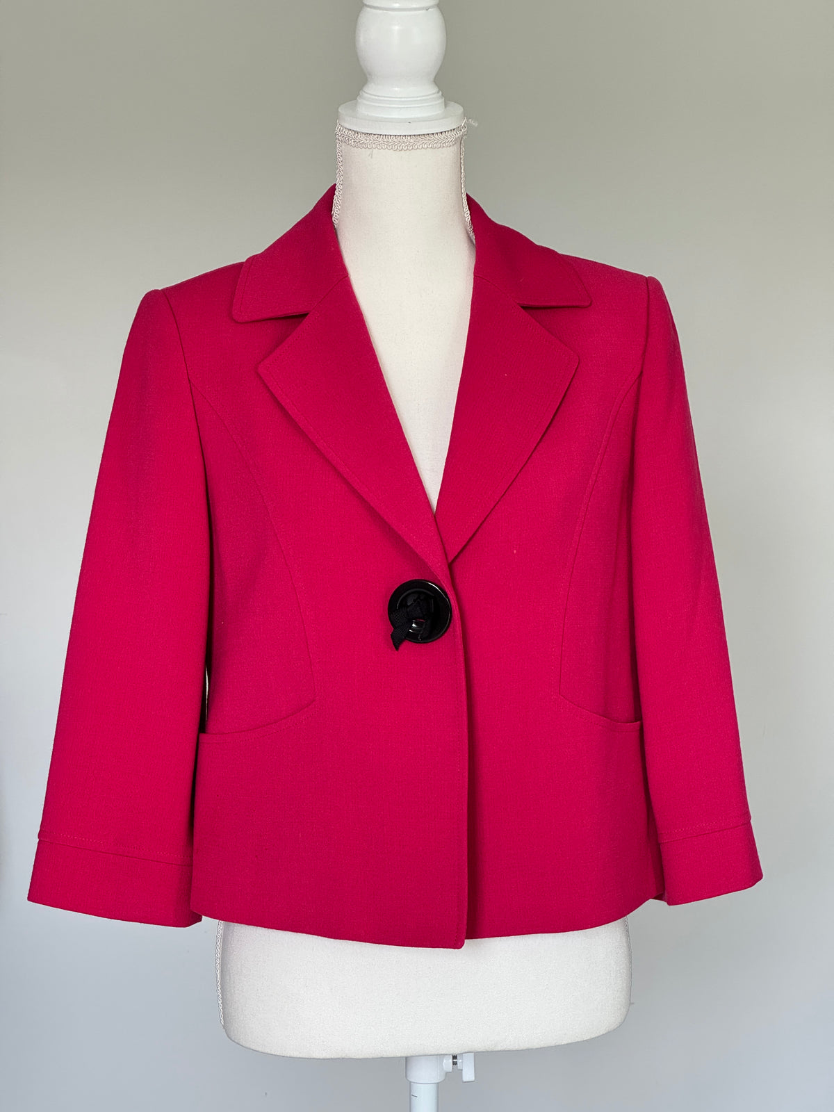 Chaqueta Tahari Color Fucsia