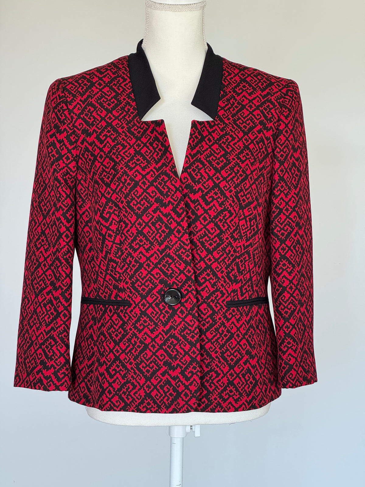 Chaqueta Kasper Color Rojo Negro