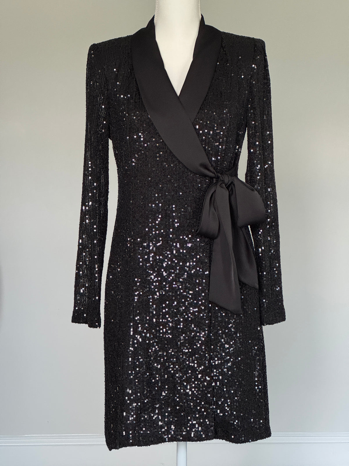 Vestido Tahari Color Negro Lentejuelas