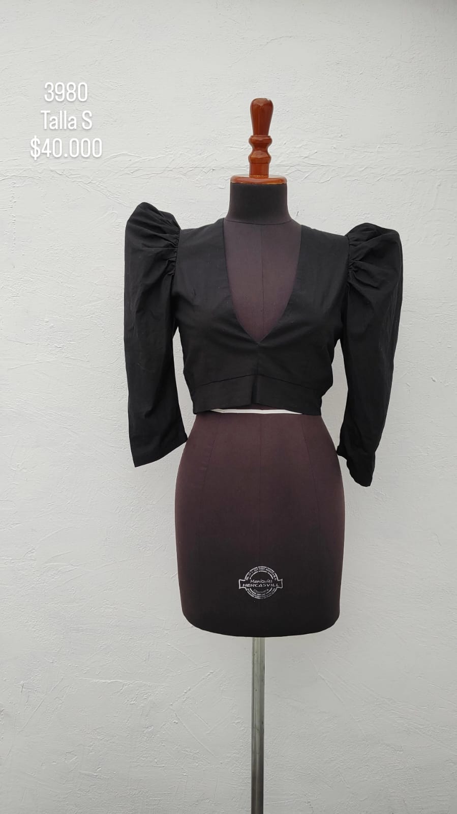 Crop Top Na Color Negro