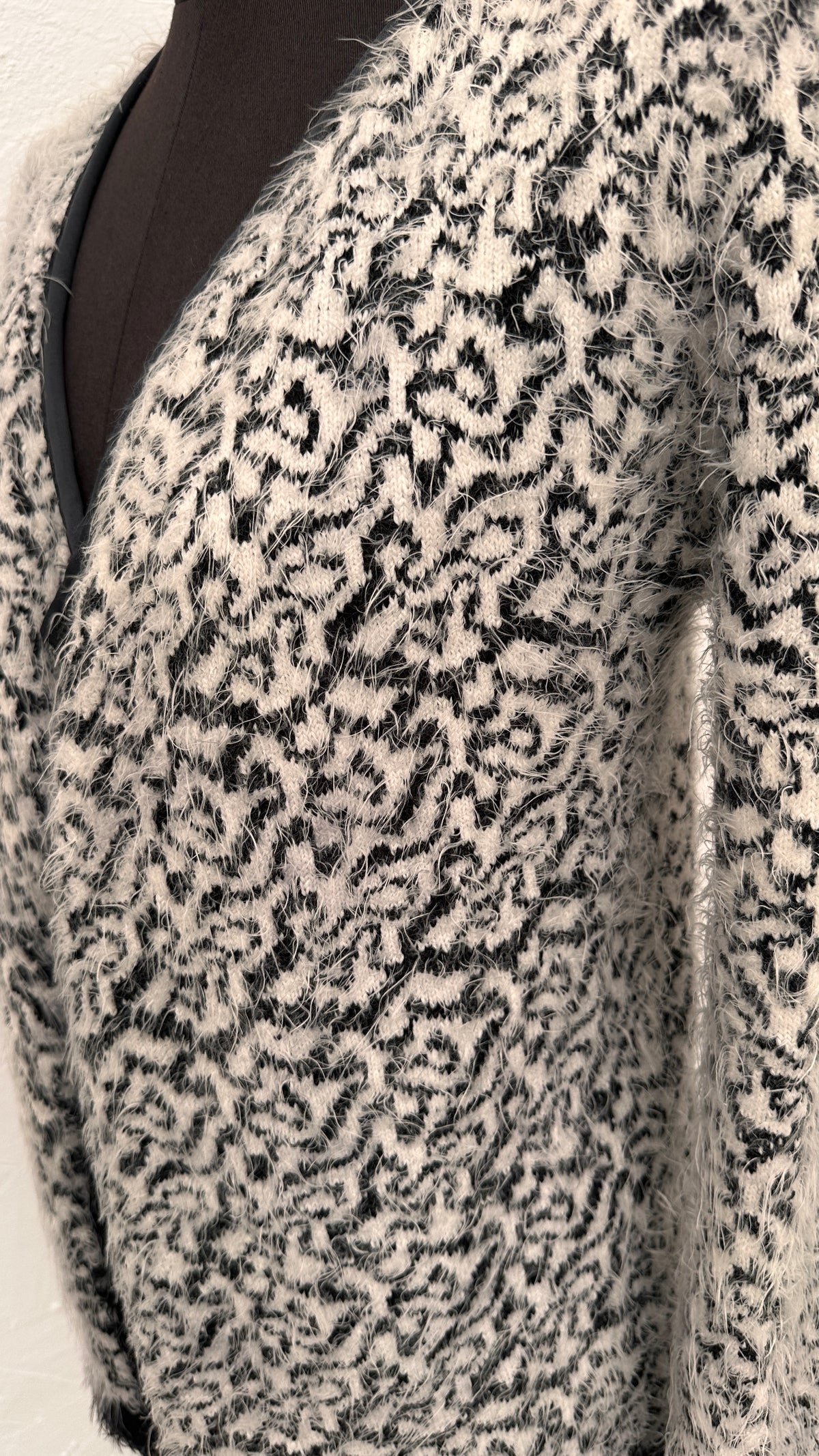 CARDIGAN ANIMAL PRINT TENNIS