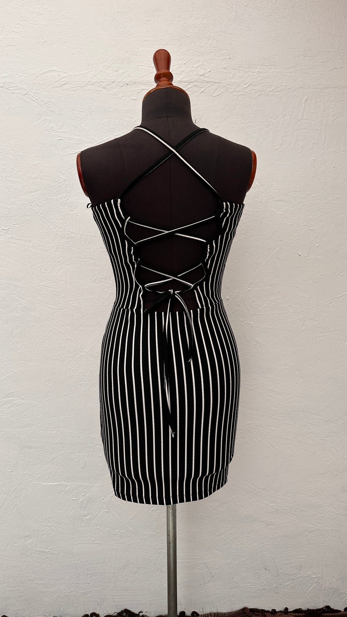 VESTIDO CORTO JENNIFER´S